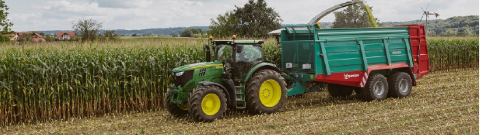 MK Landmaschinen Vertrieb Traktoren Feldarbeit
